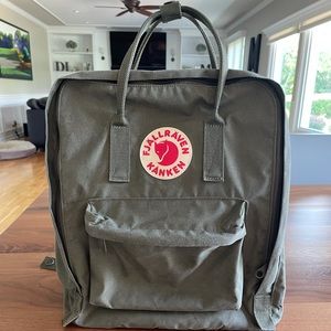 FJÄLLRÄVEN KÅNKEN BACKPACK - Green